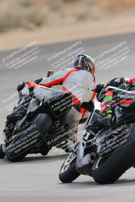 media/Dec-17-2022-SoCal Trackdays (Sat) [[224abd9271]]/Turn 10 Backside (120pm)/